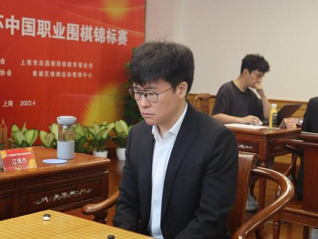 新婚女教师的呻吟