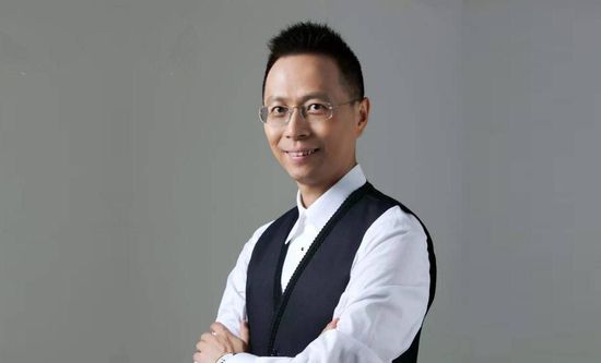 苏雪把腿抬起来让我进去视频