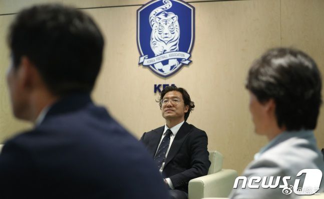 新来的秘书