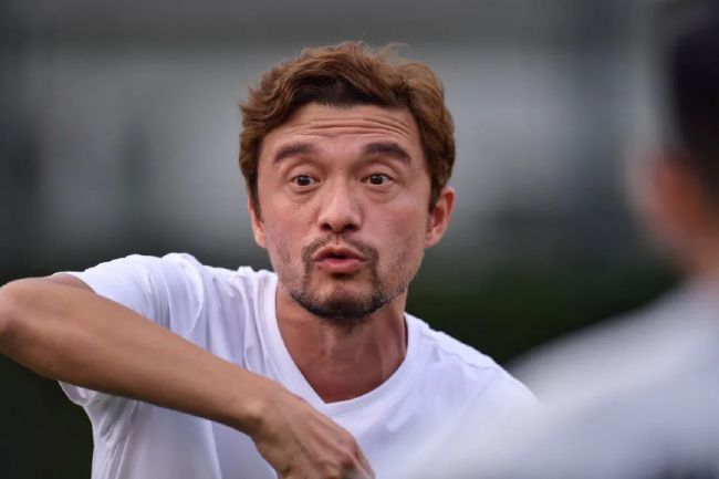 少妇被局长大肉疯狂耸动hh