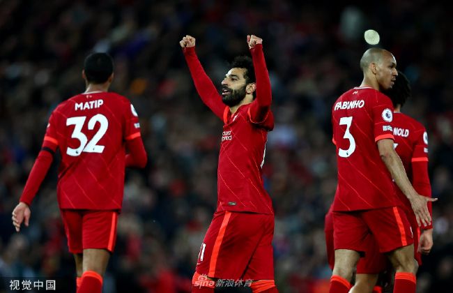 威胁着妻子出轨