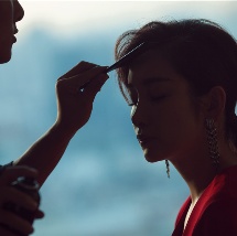 国产美女叼嘿视频免费看